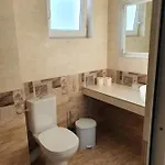 Larimar Guest house
