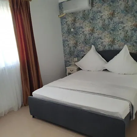 Larimar Πανσιόν Costinești