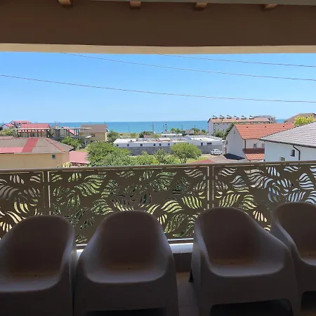 Larimar Πανσιόν Costinești