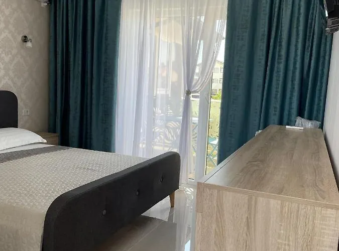 Larimar 게스트하우스 3*